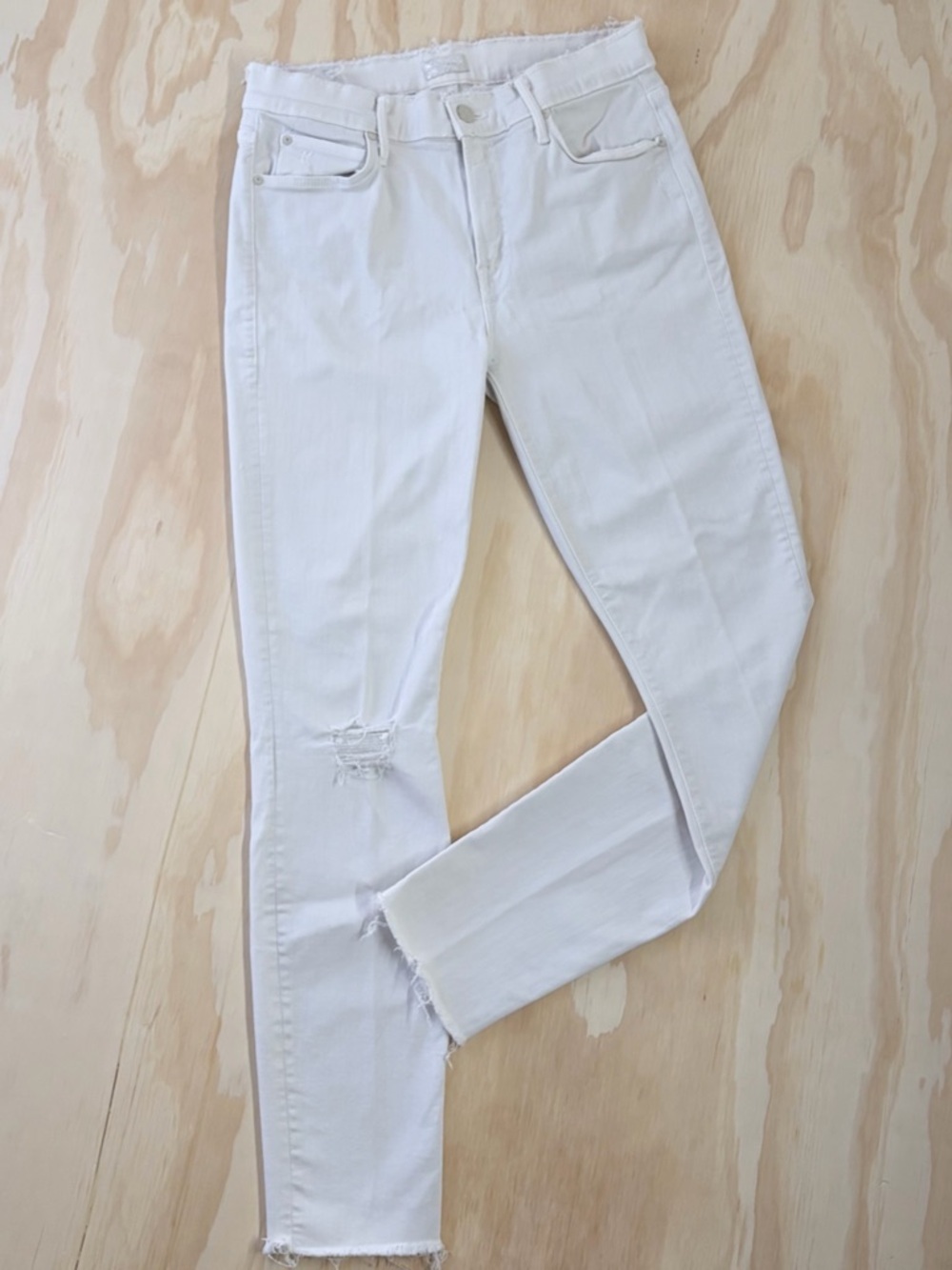 MOTHER The Double Fray Charmer Ivory Raw Hem Jeans 28 High Rise